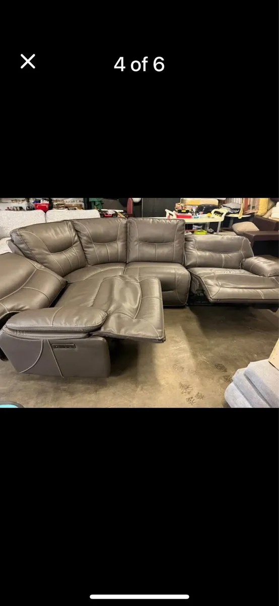 Power recliner sofa - Image 4