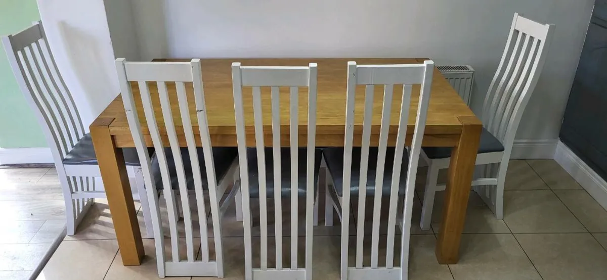 Kitchen table and 6 chairs - Image 2