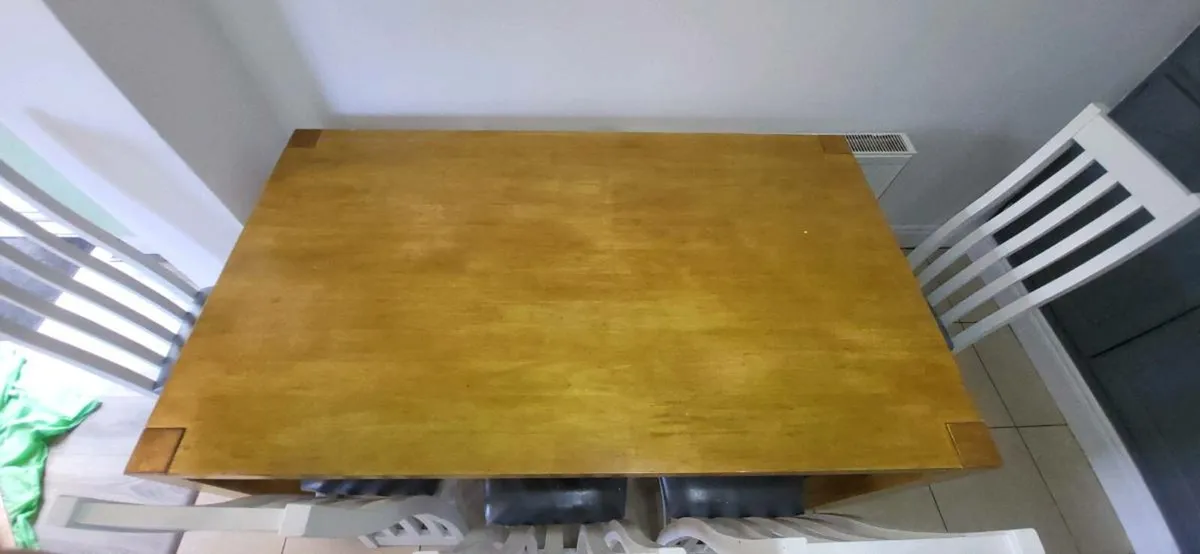 Kitchen table and 6 chairs - Image 3
