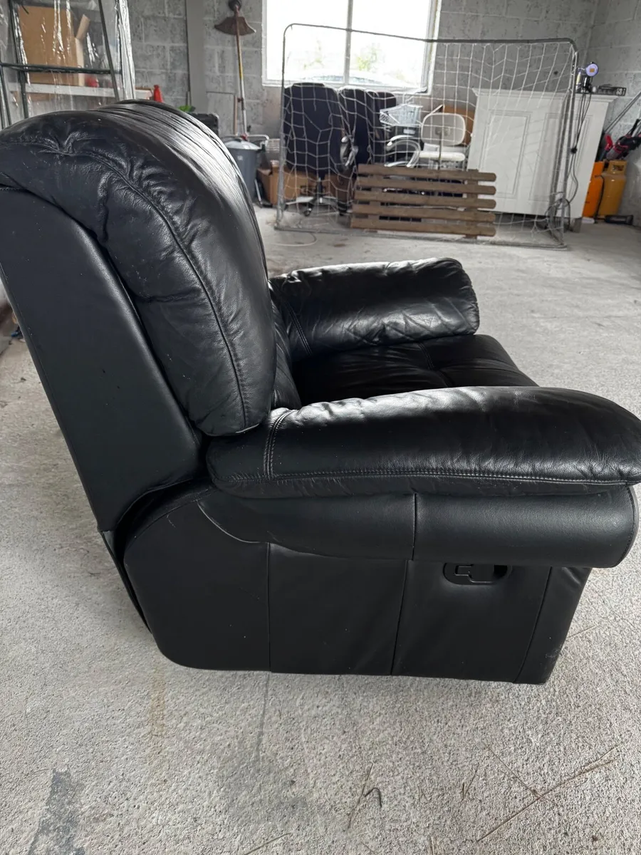 Leather Chair Recliner - Image 4