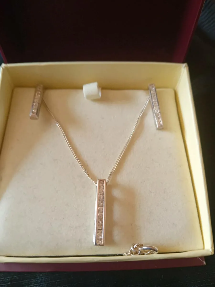 Sterling Silver Chain & Earrings