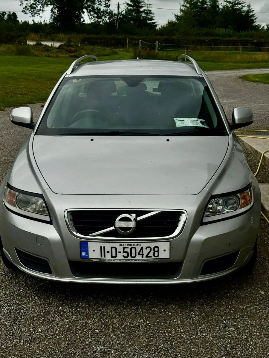 Volvo V50 Estate. NCT’d & TAX’d - Image 2