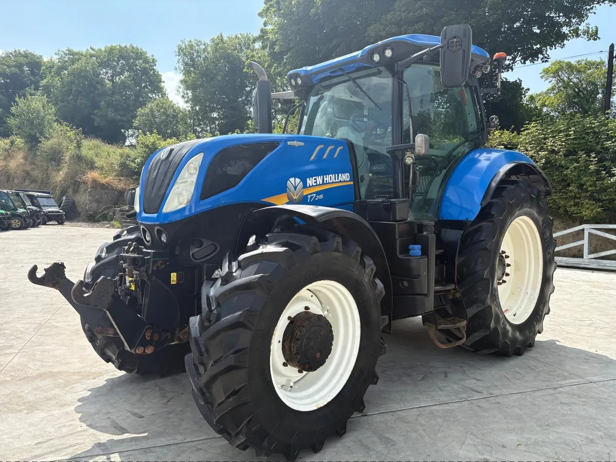 2017 New Holland T7.245 **Autocommand** - Image 4