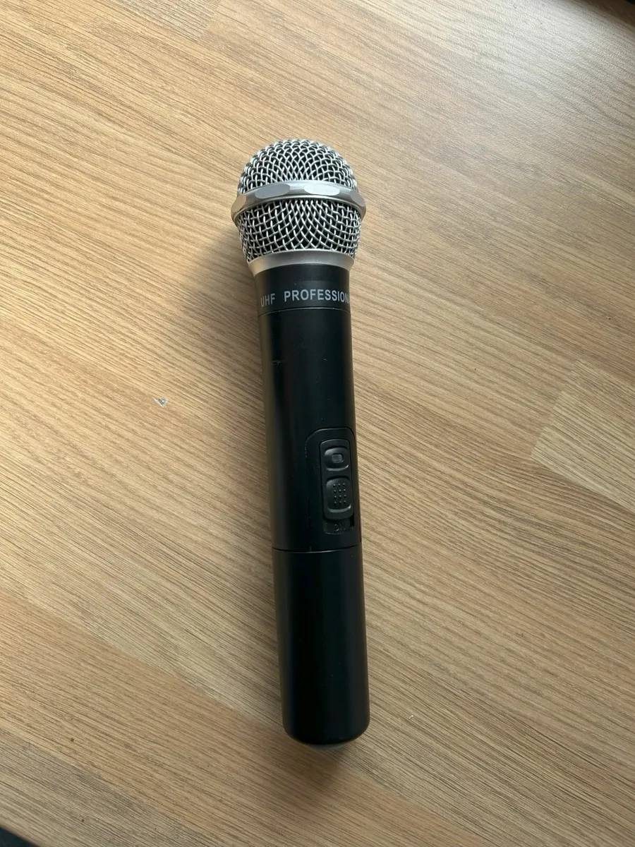 Wireless Microphone with USB Dongle - Image 4