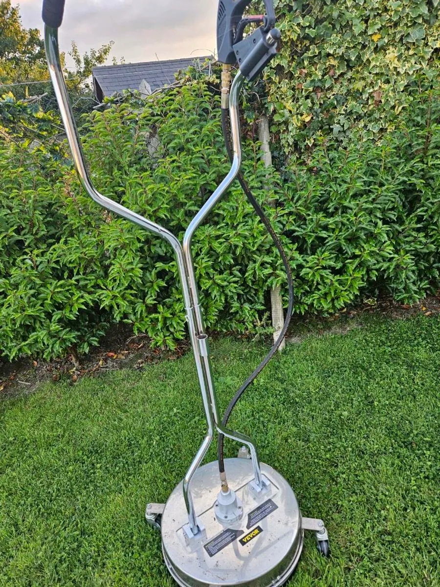 Pressure washer - Image 1