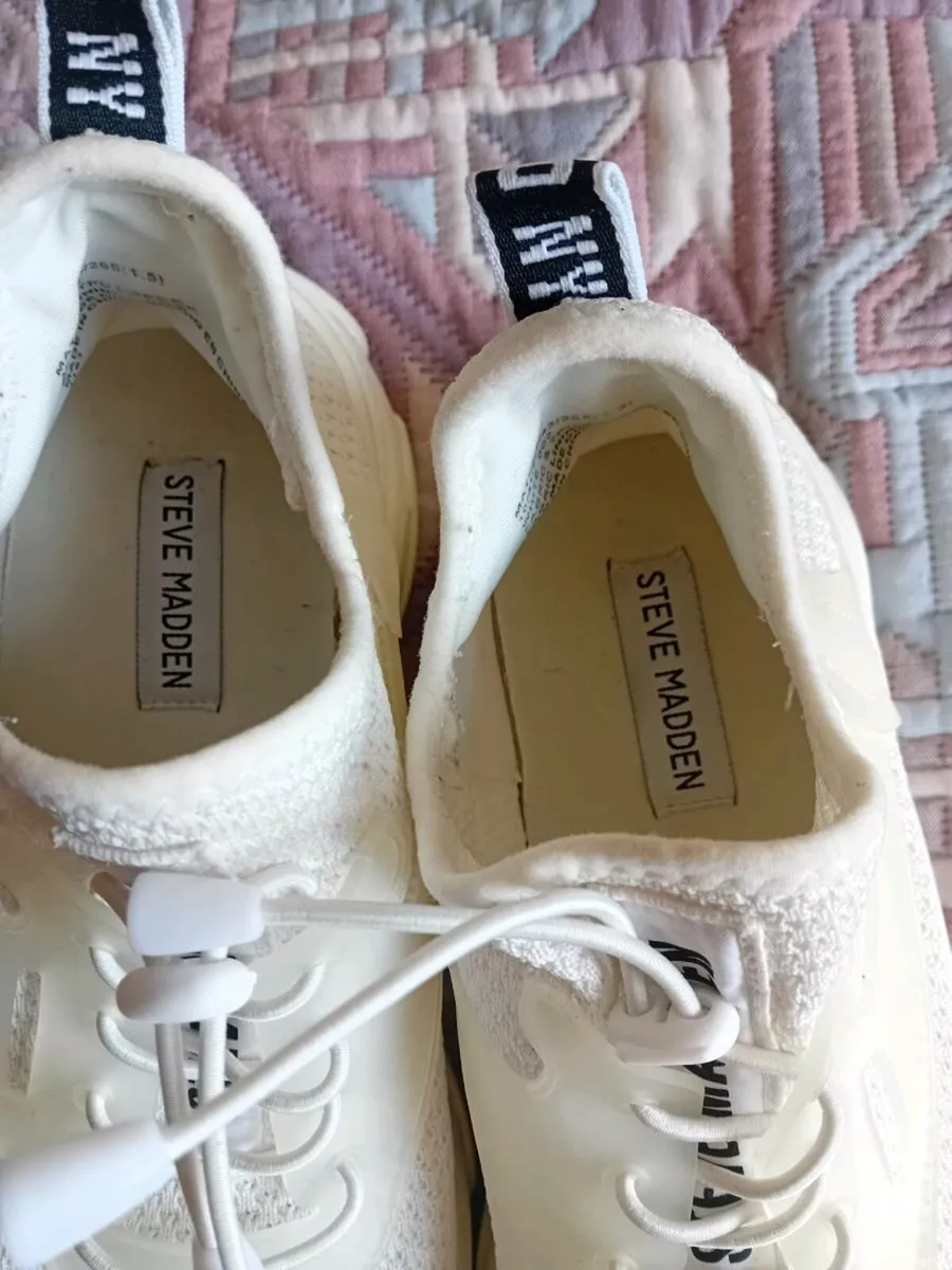 Steve Madden Trainers - Image 3
