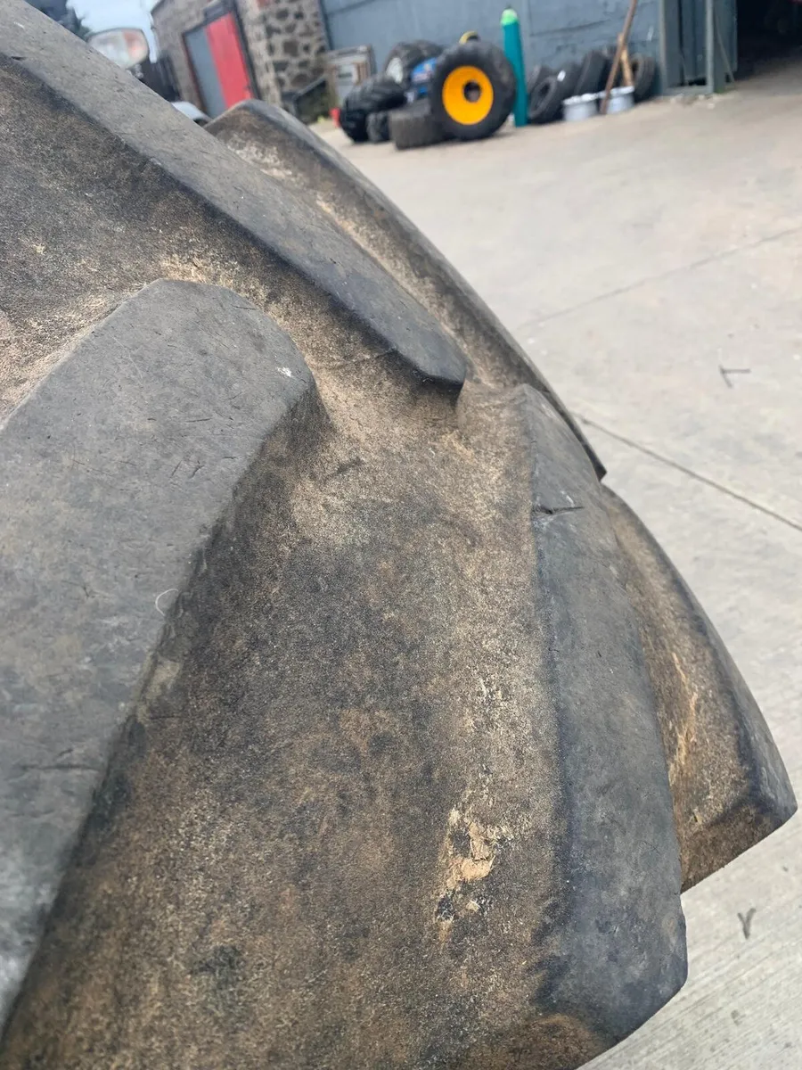 Tractor Tyres 520-70-38 20% - Image 2