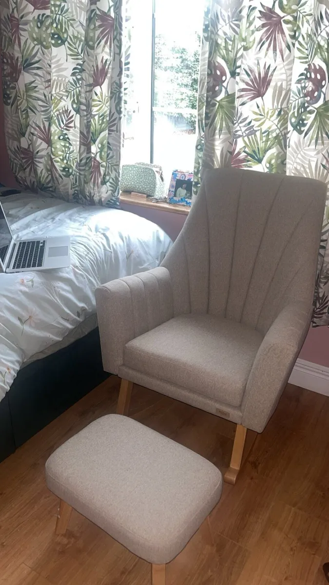 Rocking chair