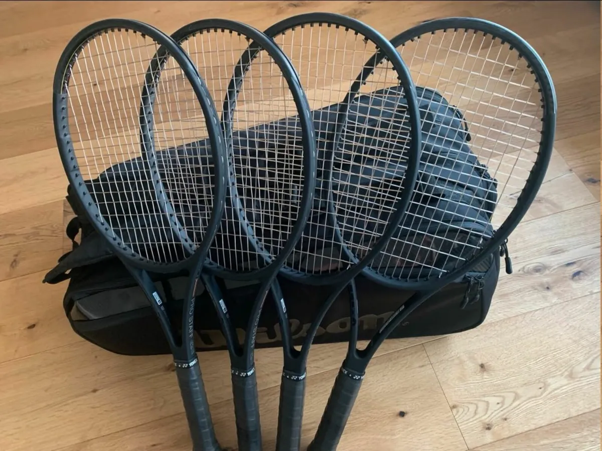 Wilson Pro Staff 97 V13 Bundle raicéad - Image 2