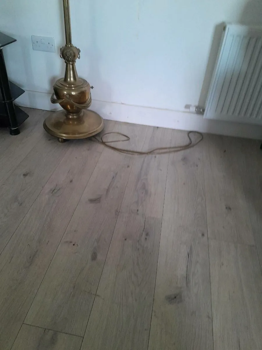 Old brass lamp - Image 4