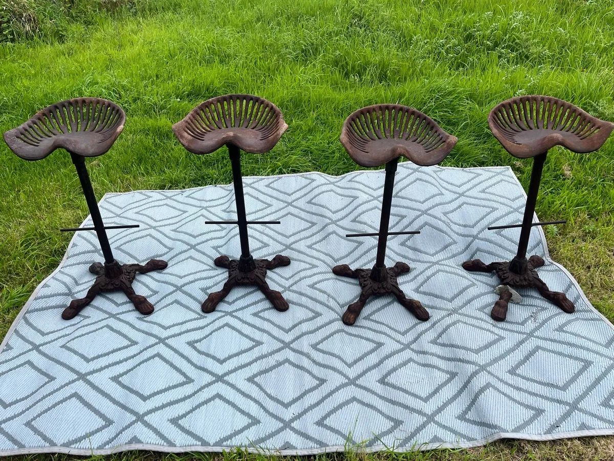 Cast iron stools - Image 1