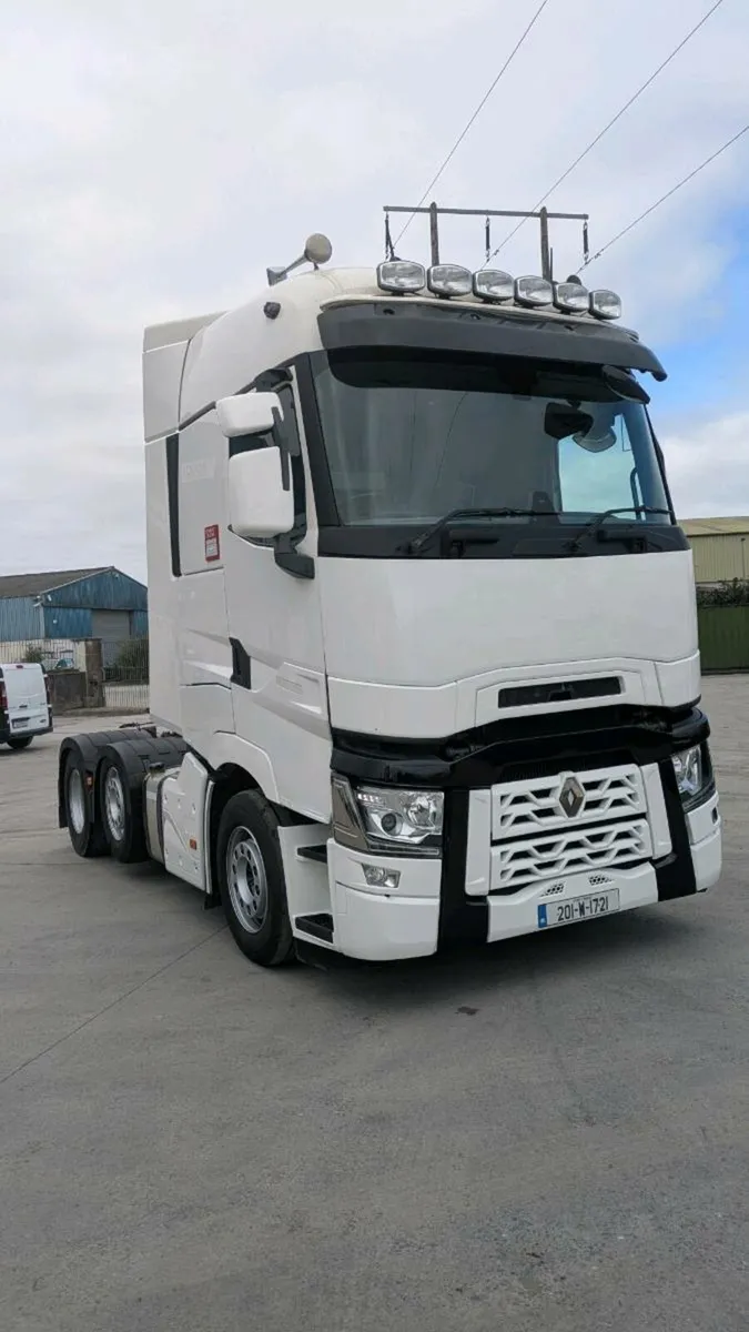 Renault T high 520 6x2 - Image 1