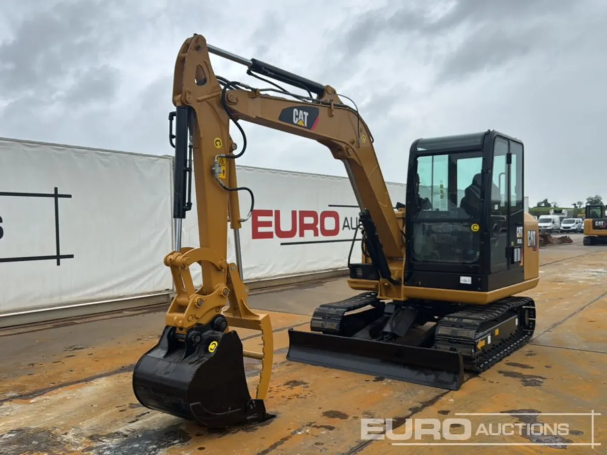 2019 CAT 305.5E2 - Image 1