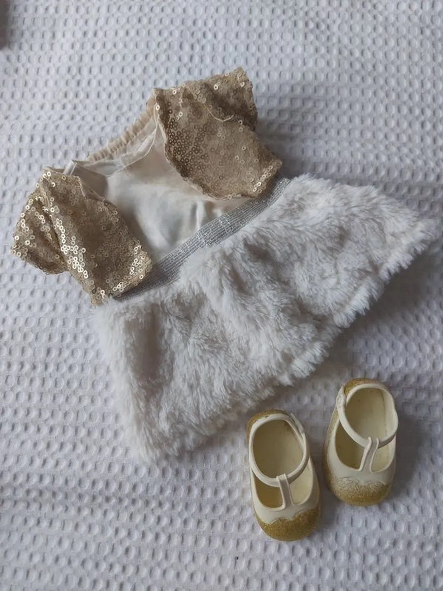 Generation Dolls and Accessories - Image 1