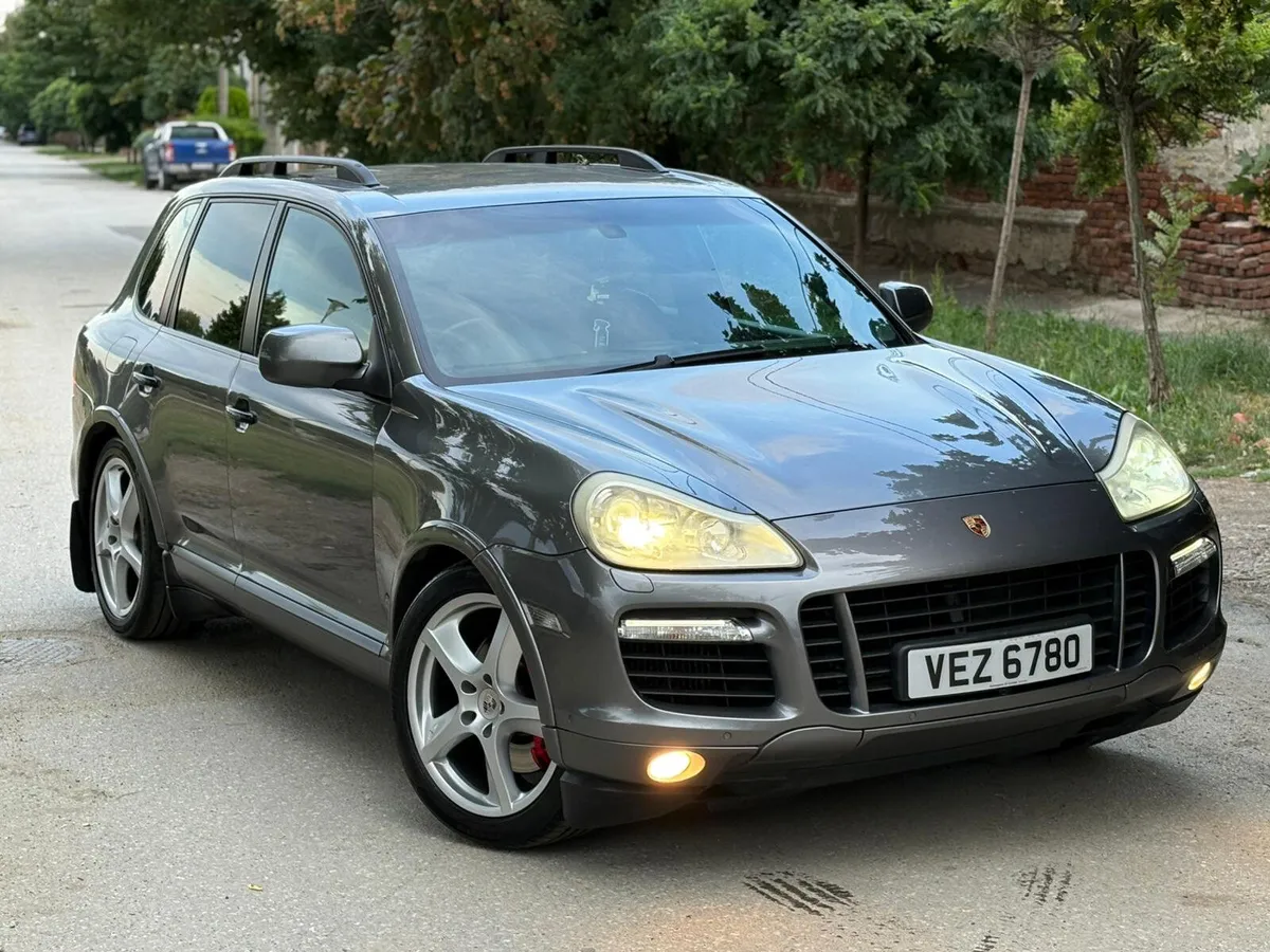 Porsche Cayenne 4.8 Turbo - Image 4