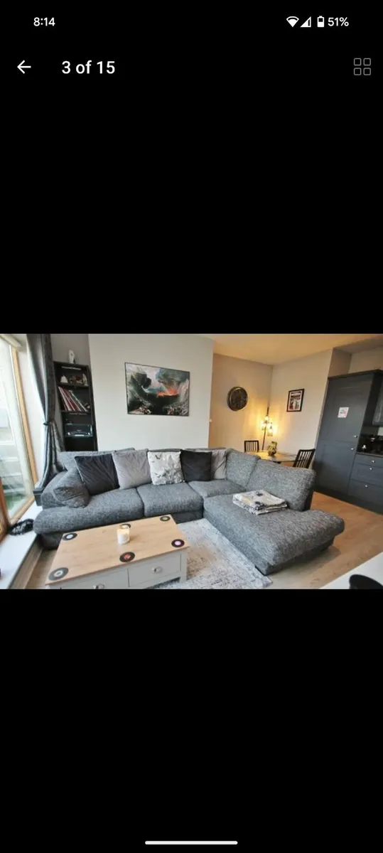 Left to right corner couch - Image 1