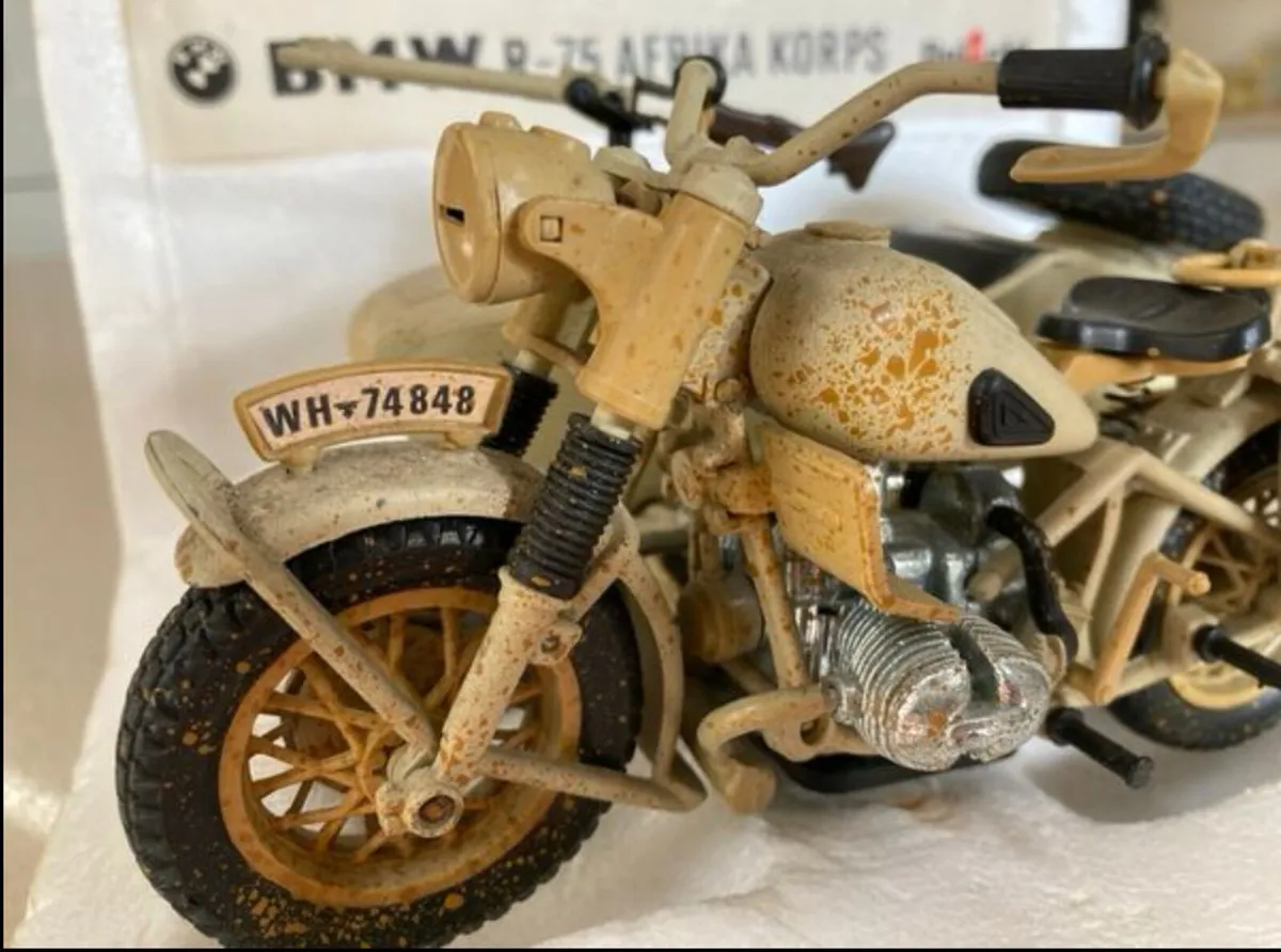 BMW R-75 Afrika Korps Scale 1/15 Polistil - Image 3