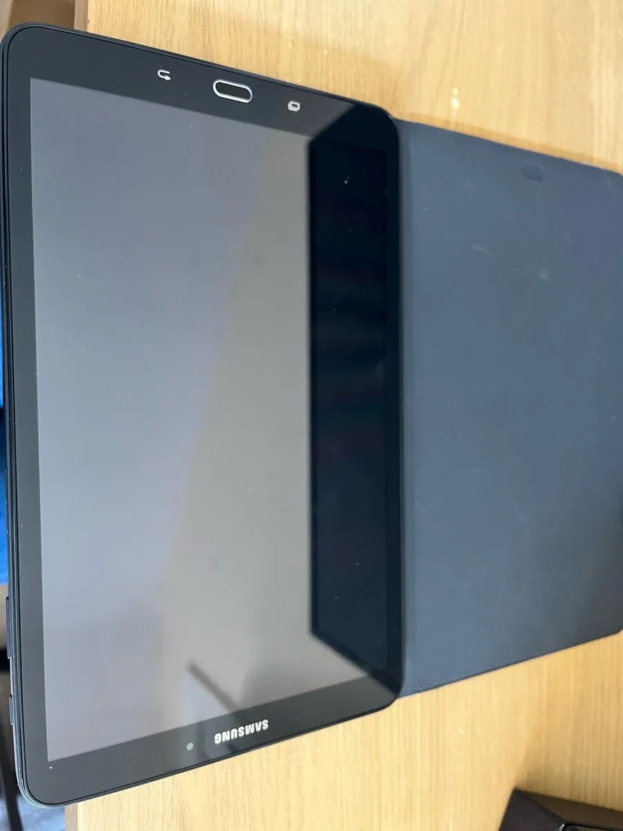 Samsung tablet A6 - Image 1