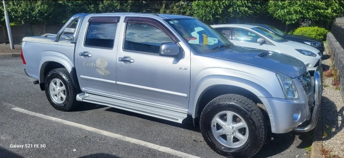 2008 ISUZU D'MAX 3.0 LIMITED EDITION - Image 1