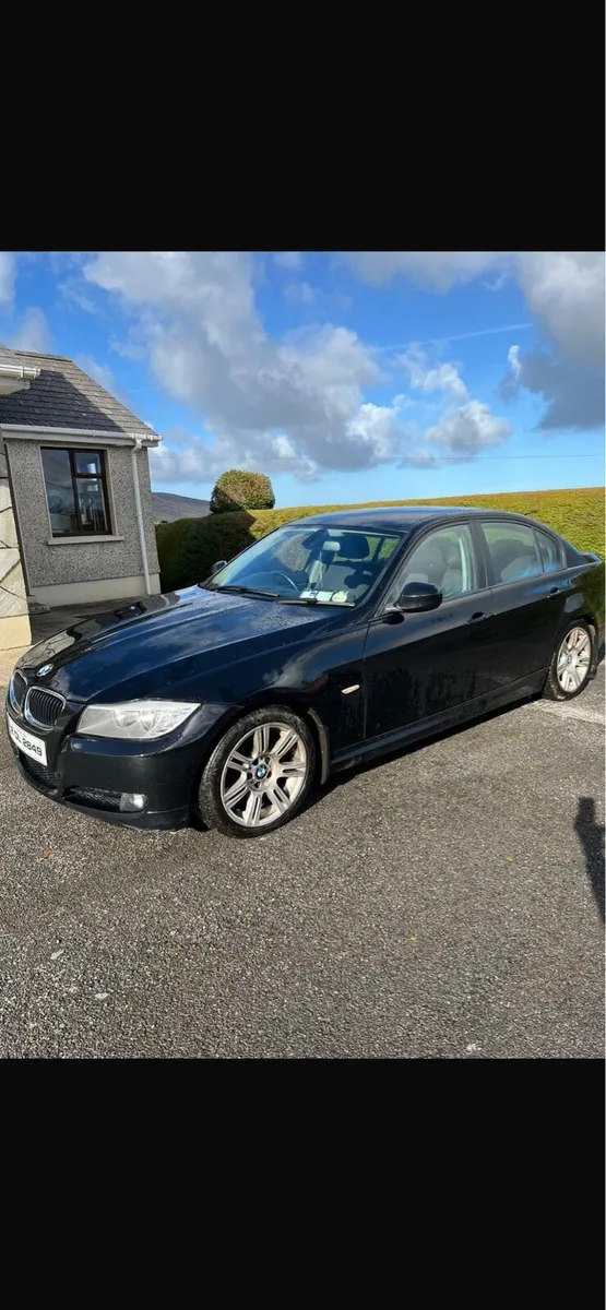 Car - Image 2