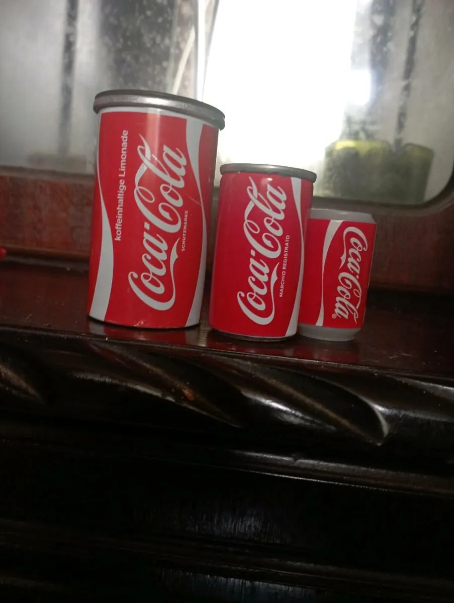 MINIATURE COCA COLA MEMORABILIA TINS - Image 1
