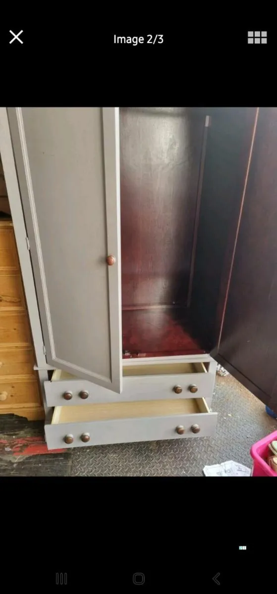 Large solid wood wardrobe - Image 2