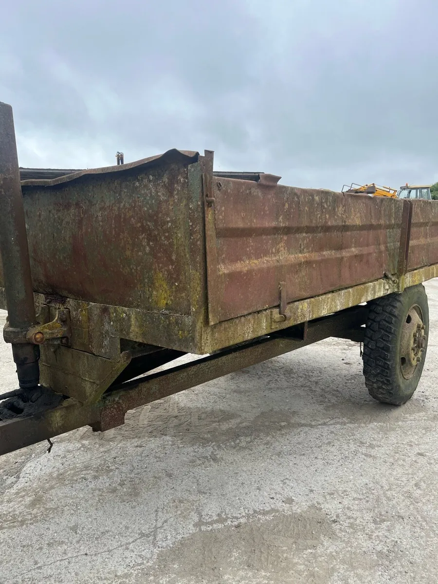 Tipping trailer - Image 3