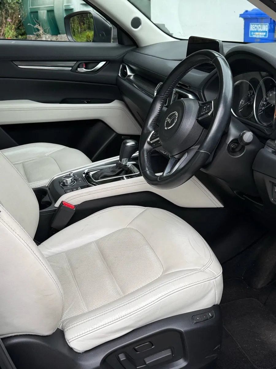 Mazda CX5 Platinum Edition - AUTOMATIC (NCT 08/26) - Image 4