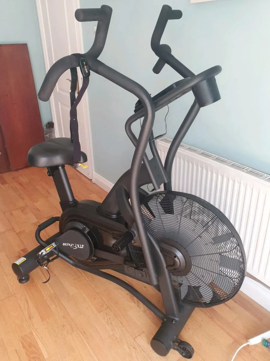 Exercise bike - Image 3