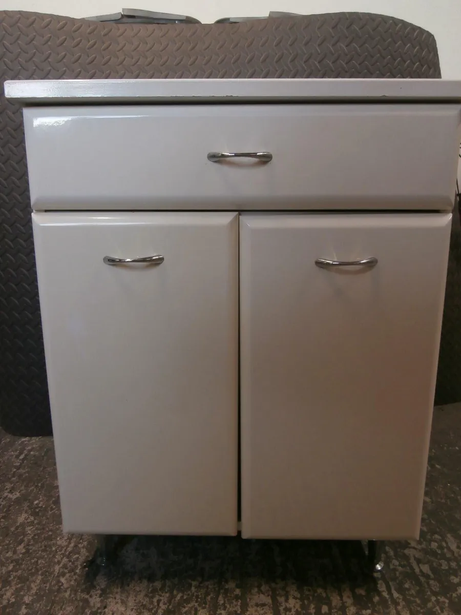 Bathroom Cabinet - Image 1