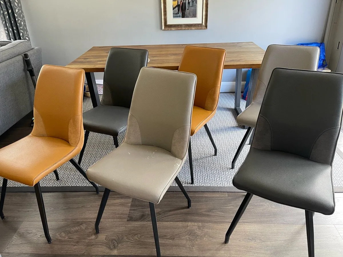 Dining chairs - Image 1