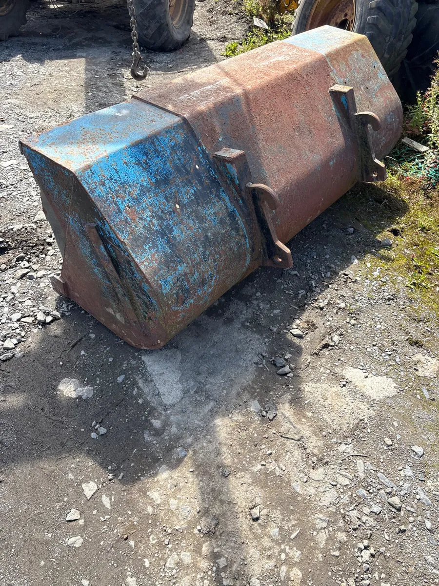Tanco loader bucket - Image 2