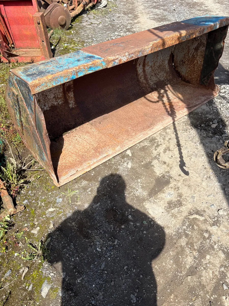 Tanco loader bucket - Image 1