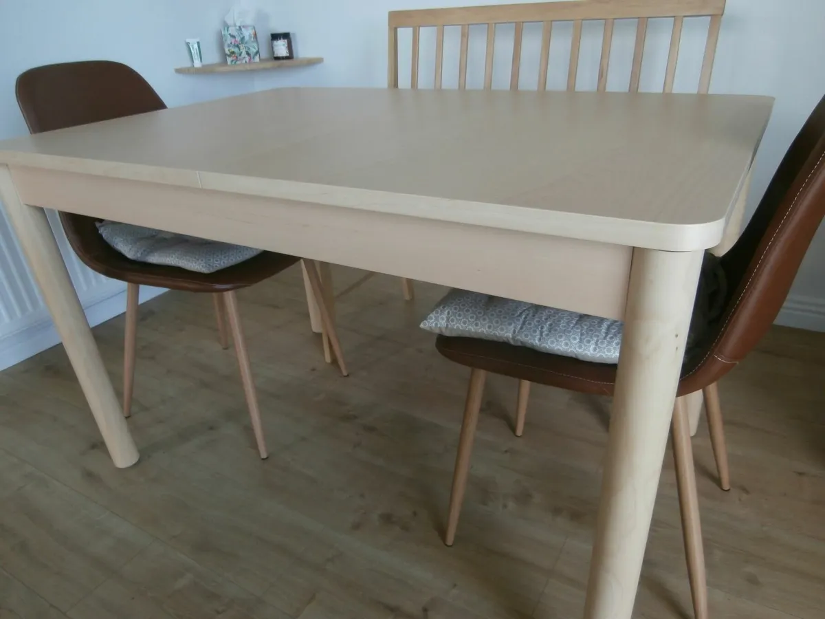 Kitchen Table (extendable) - Image 3