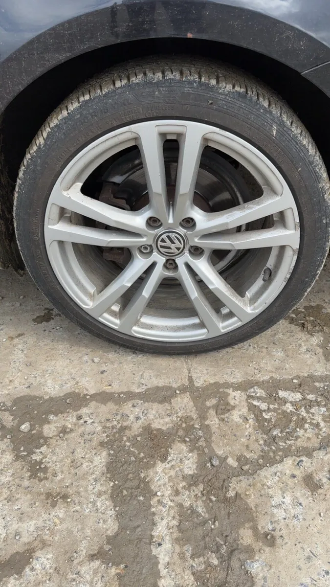 Volkswagen alloys - Image 1