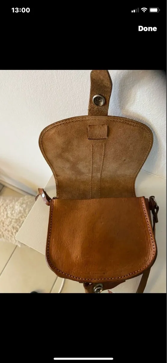 Small Leather Shoulder Bag - Image 4