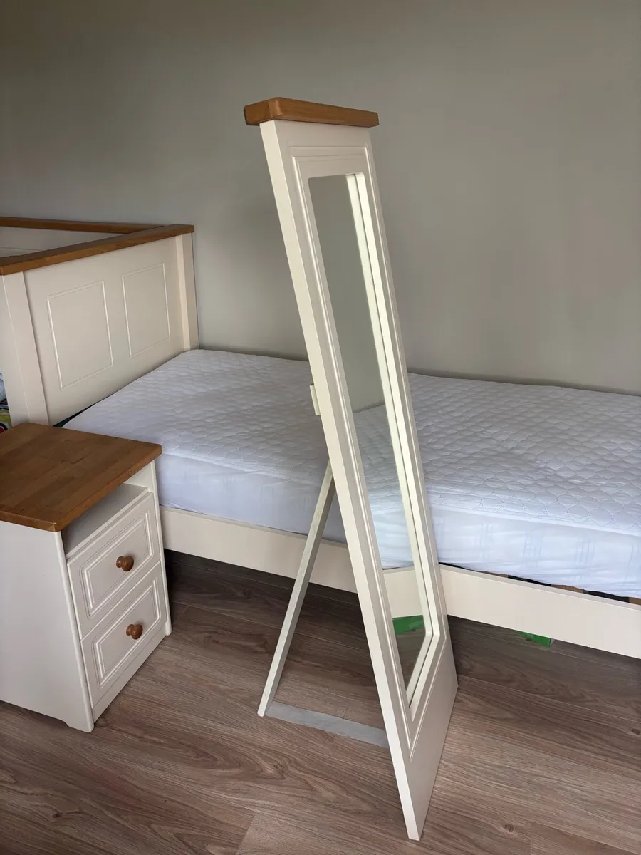 Beds Lockers and Mirror - Image 1