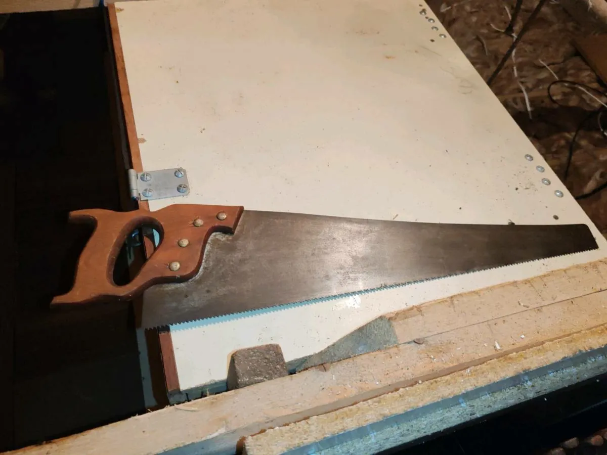 Vintage handsaws - Image 4