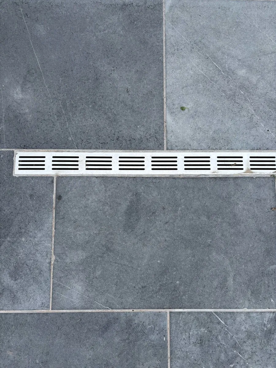 Aluminium threshold drains - Image 4