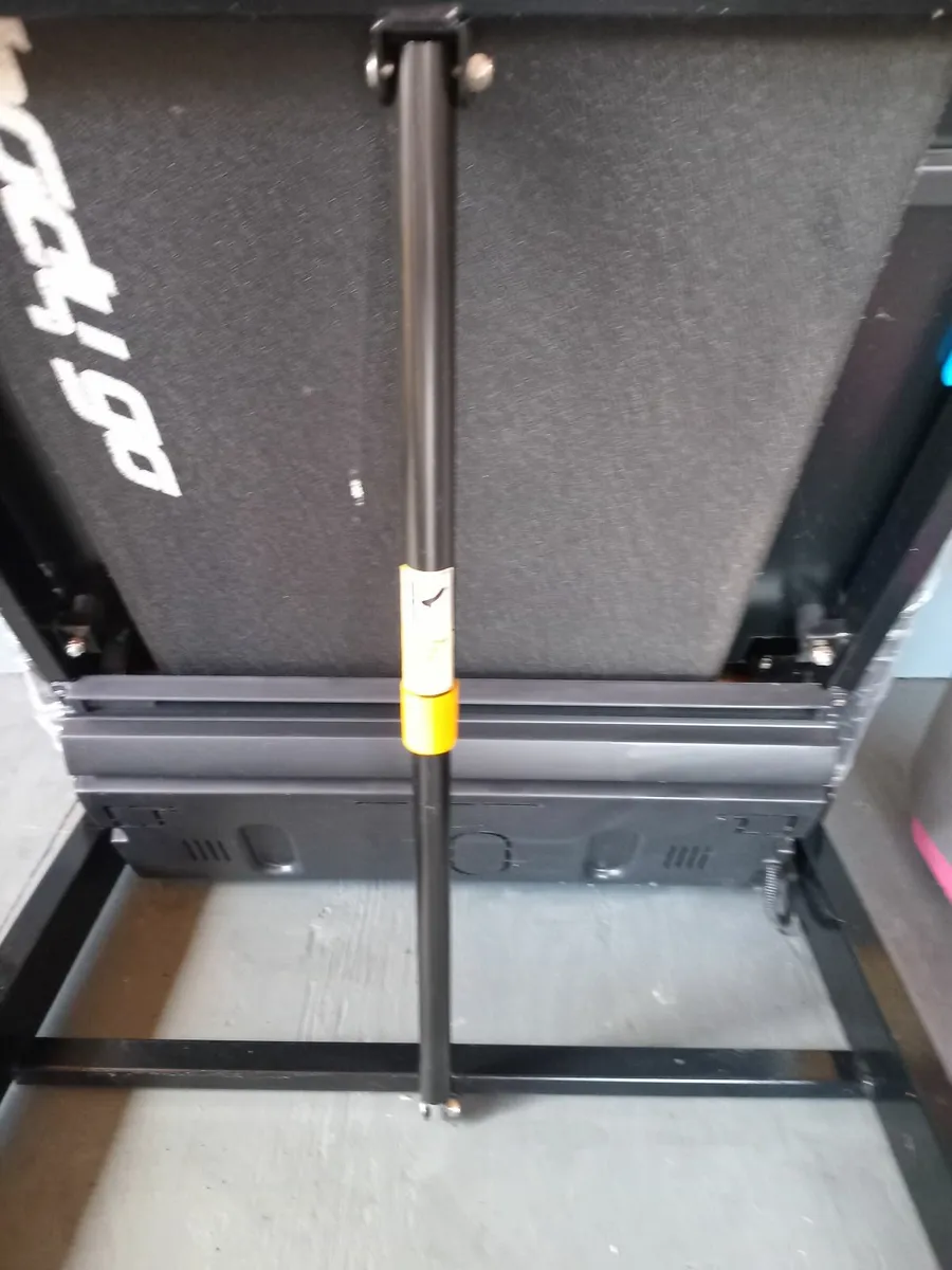 Treadmill - Image 3