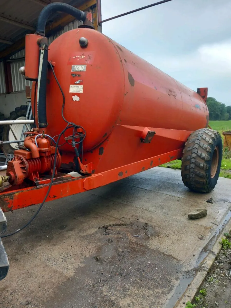 1600 Gallon Slurry Tanker - Image 1