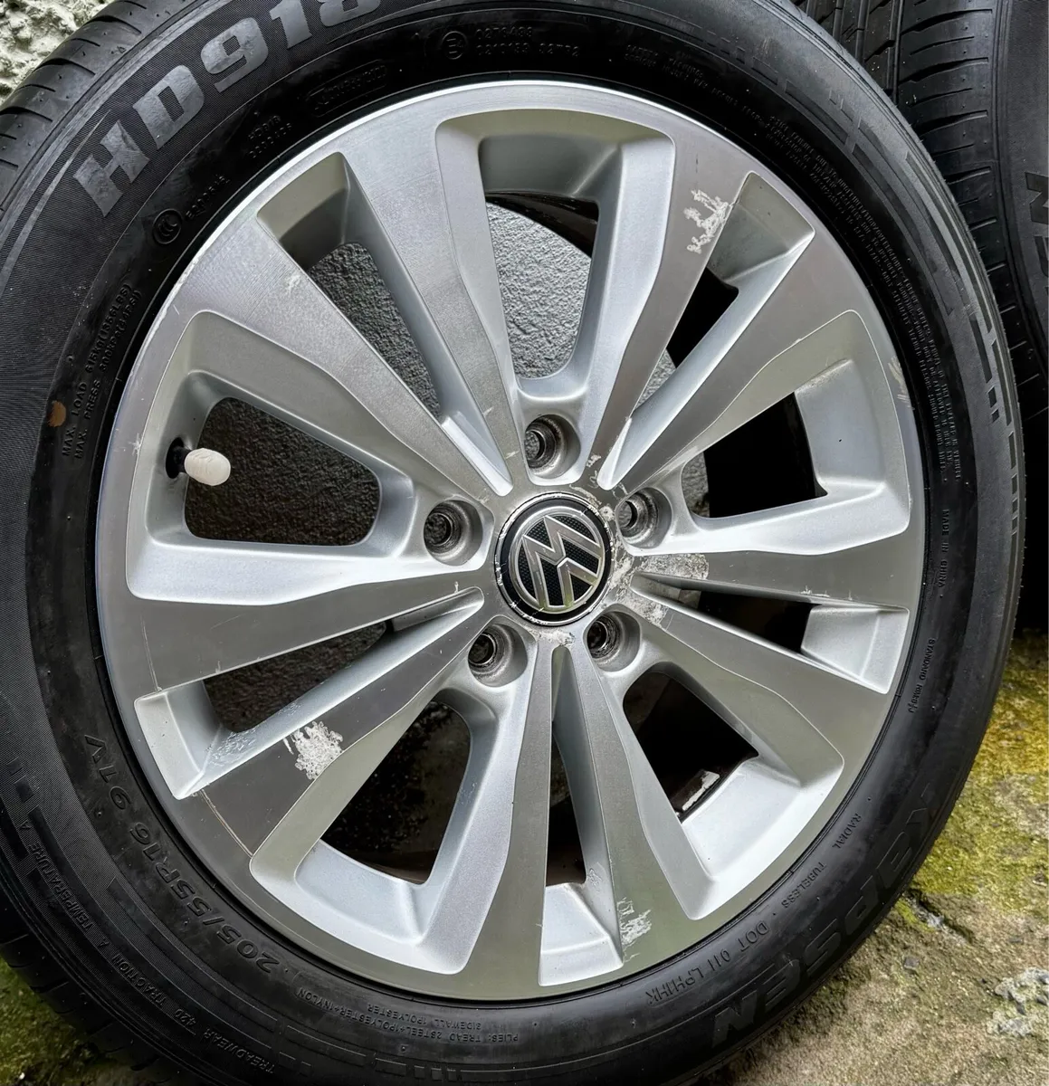16” Genuine VW Alloys - Image 3