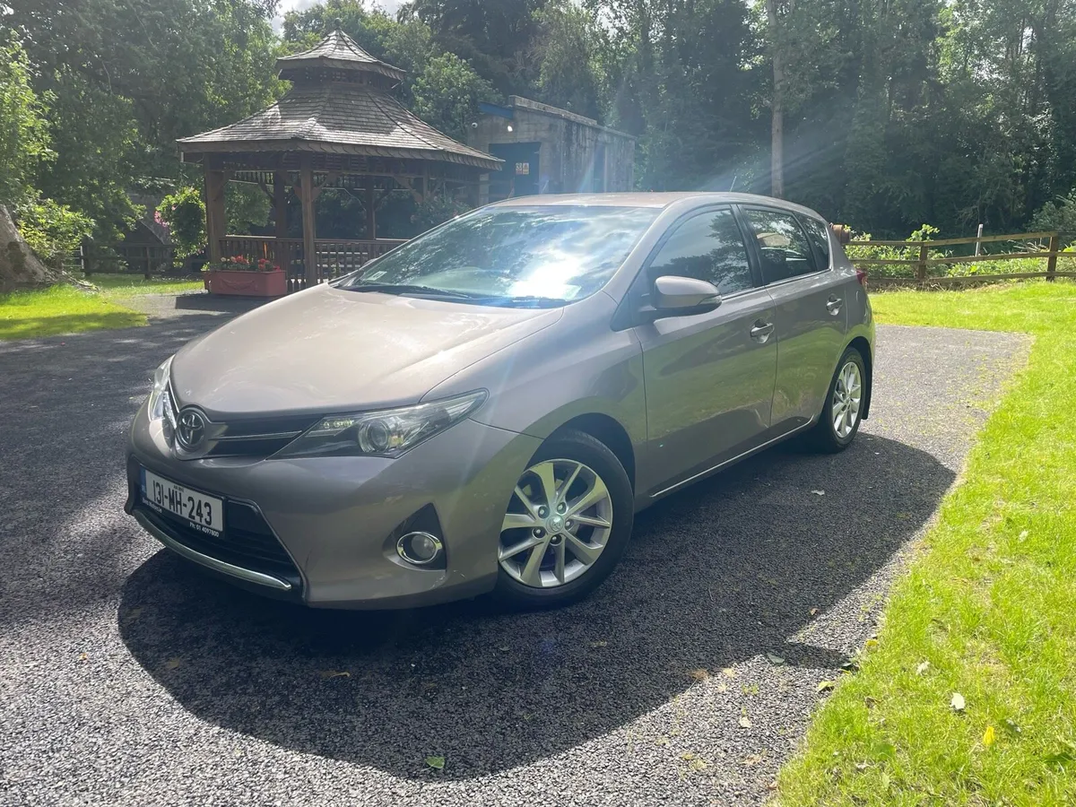 2013 TOYOTA AURIS LUNA D4D - Image 2