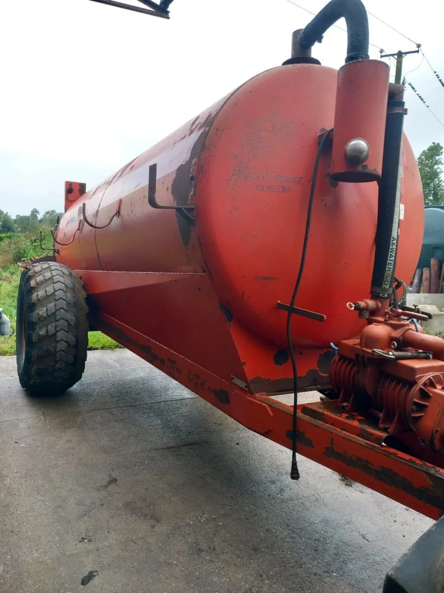 1600 Gallon Slurry Tanker - Image 2