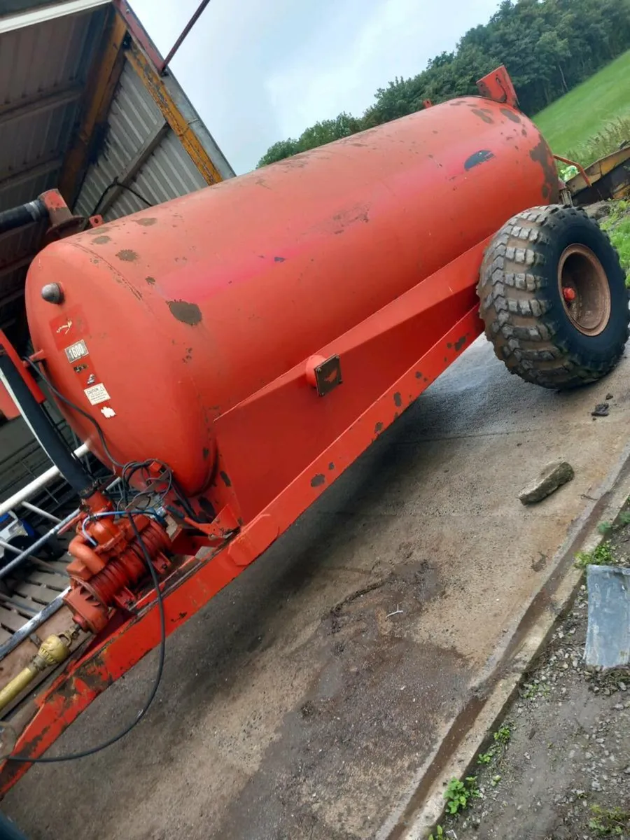 1600 Gallon Slurry Tanker - Image 3