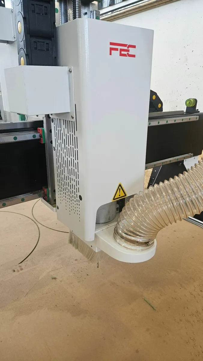 CNC Router - Image 2