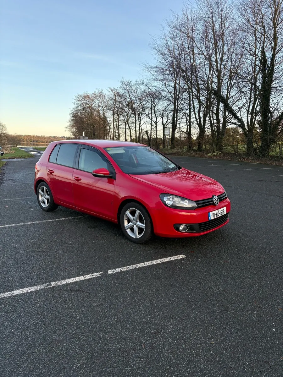 Volkswagen Golf 1.4 2010 - Image 1