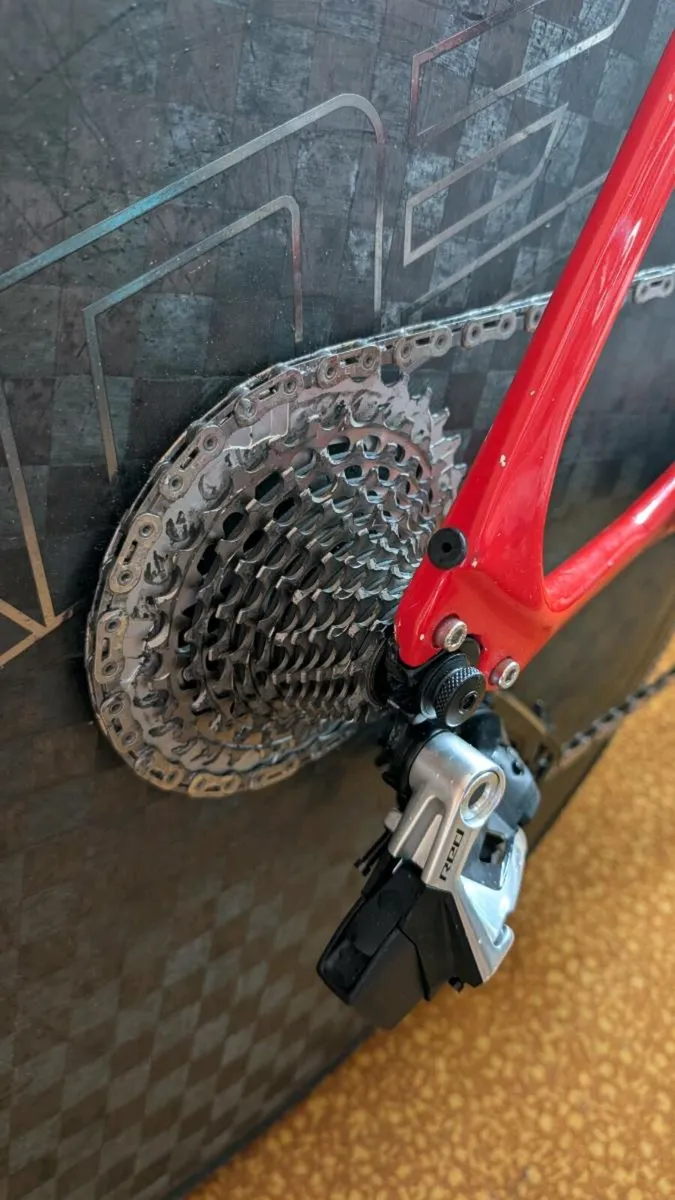 SRAM Red XG1290 10-33 Cassette