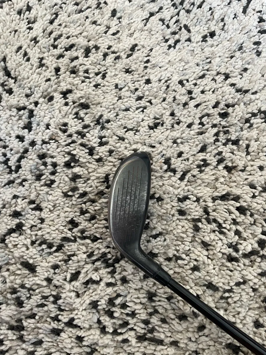 Srixon mk2 19 degree hybrid - Image 2
