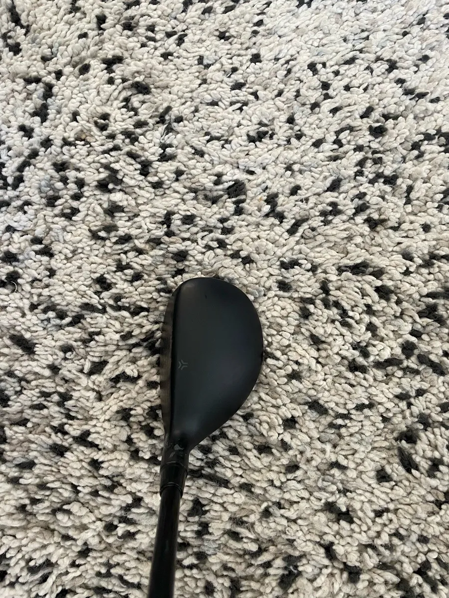 Srixon mk2 19 degree hybrid - Image 3